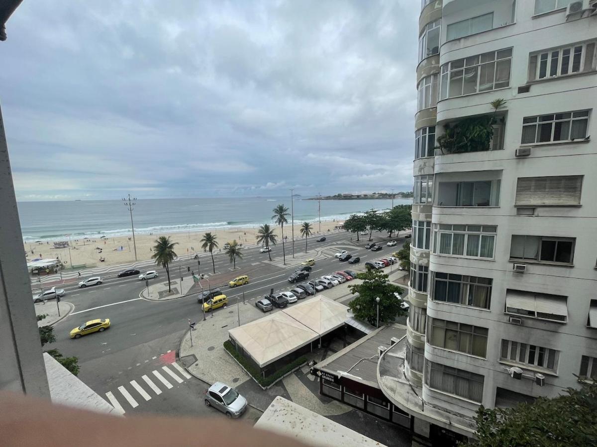 Apartamento Com Vista O Mar Em Copacabana, 2 Minutos Da *